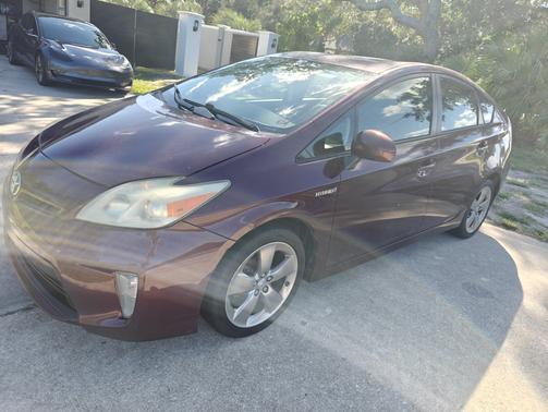 2013 Toyota Prius One