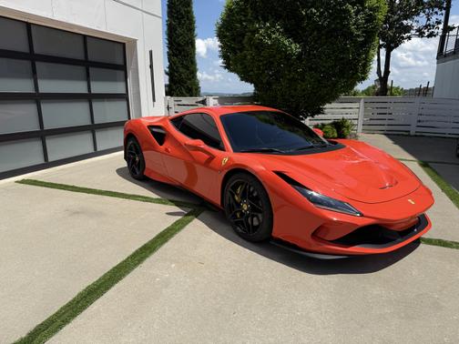 2021 Ferrari F8 Tributo Base
