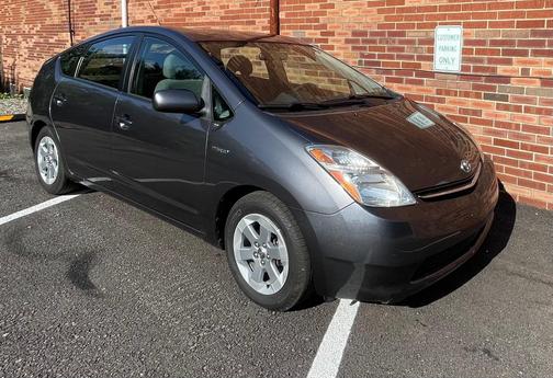 Gray 2009 Toyota Prius Standard