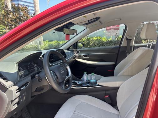 2020 Hyundai SONATA Hybrid Blue