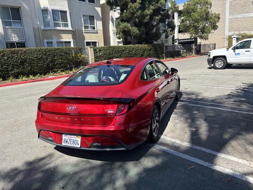 2020 Hyundai SONATA Hybrid Blue