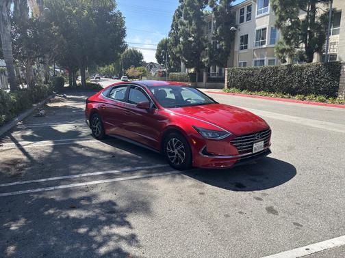 2020 Hyundai SONATA Hybrid Blue