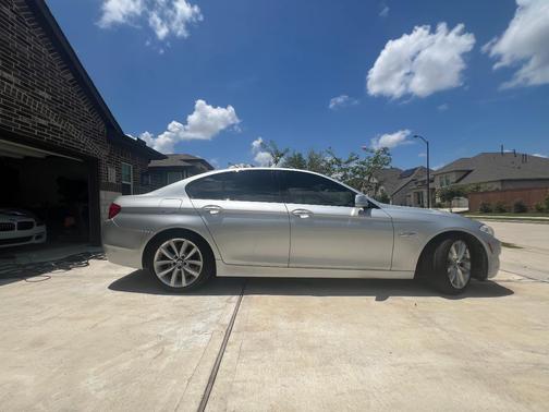 Silver 2011 BMW 535 i