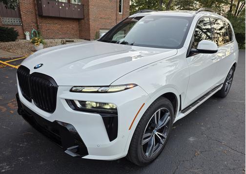 2024 BMW X7 xDrive40i