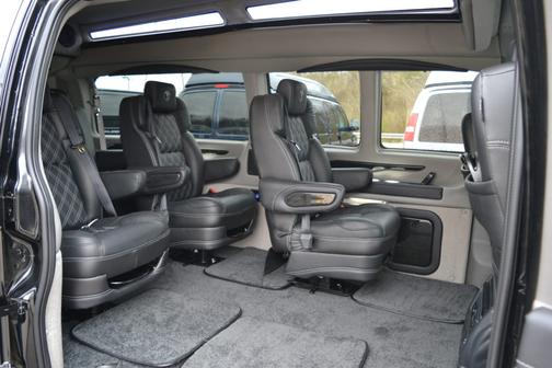 2022 Chevrolet Express 2500 Work Van