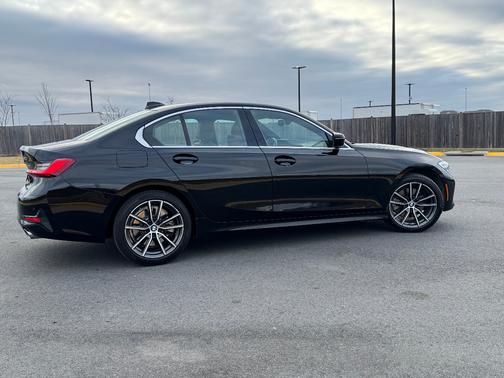 2020 BMW 330 i xDrive