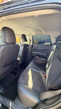 Black 2018 Mitsubishi Outlander Sport 2.4 SE