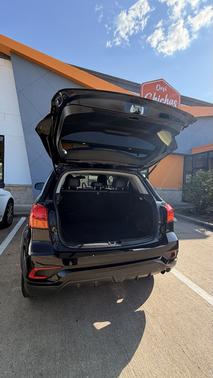 Black 2018 Mitsubishi Outlander Sport 2.4 SE