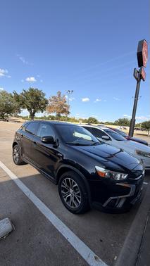 Black 2018 Mitsubishi Outlander Sport 2.4 SE