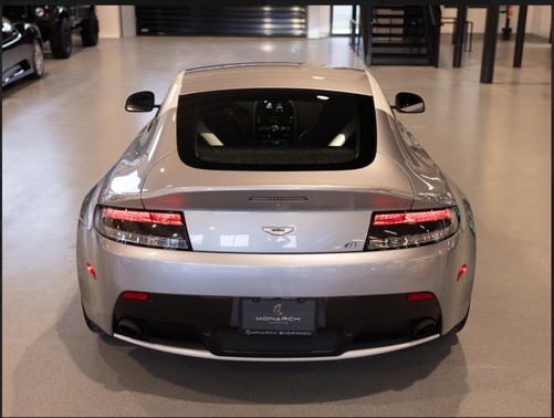 2015 Aston Martin Vantage GT Base