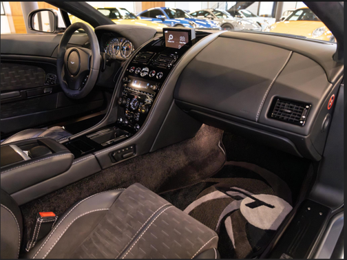 2015 Aston Martin Vantage GT Base