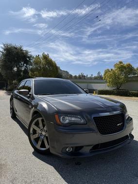 2013 Chrysler 300 SRT8