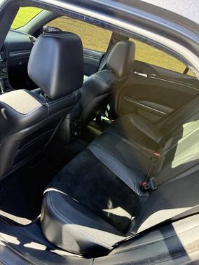 2013 Chrysler 300 SRT8