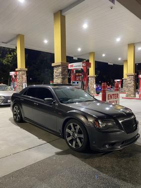 2013 Chrysler 300 SRT8