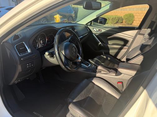 2015 Mazda Mazda6 i Grand Touring