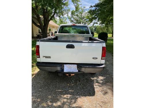 2002 Ford F-250 XL Super Duty