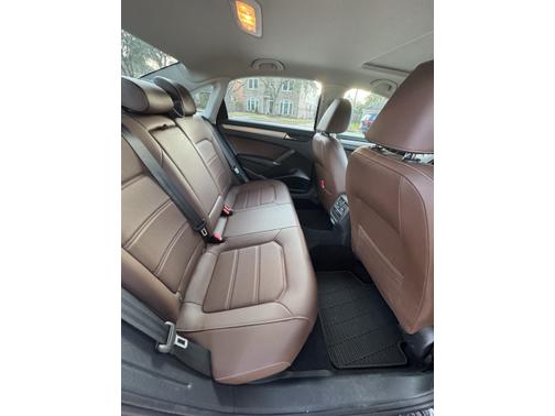 2021 Volkswagen Passat 2.0T SE