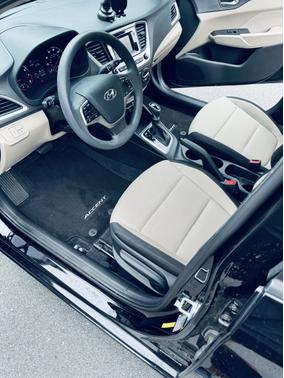 2022 Hyundai Accent SE