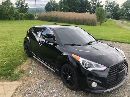 Black 2014 Hyundai Veloster Turbo