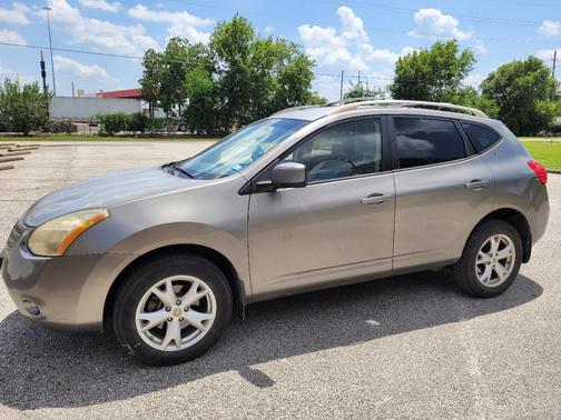 Gray 2008 Nissan Rogue SL