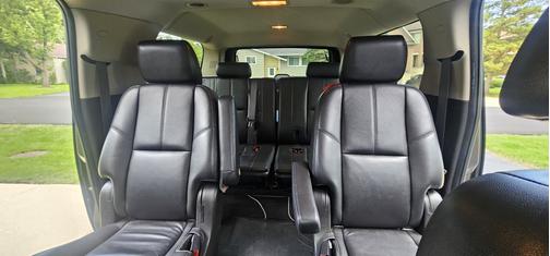Gray 2013 Chevrolet Suburban 1500 LT