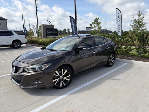 Brown 2016 Nissan Maxima 3.5 SL