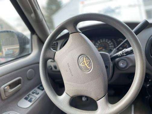 2003 Toyota Tundra SR5