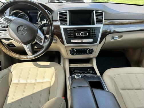 Black 2014 Mercedes-Benz GL-Class GL 450 4MATIC