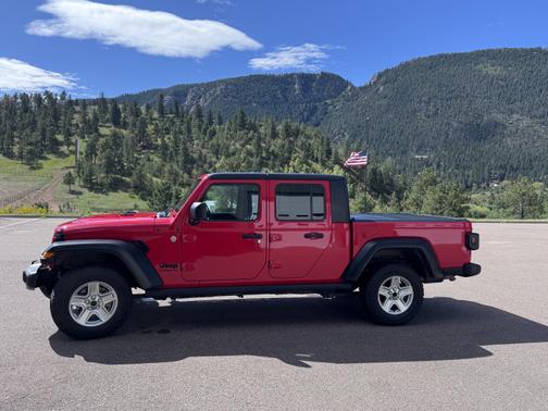 2020 Jeep Gladiator Sport S