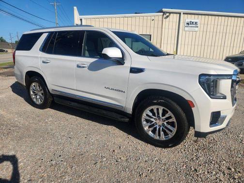White 2021 GMC Yukon SLT
