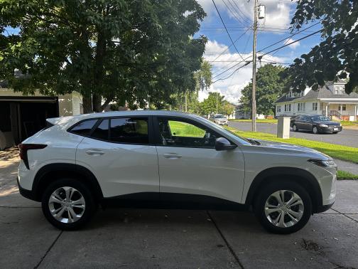 2024 Chevrolet Trax LS