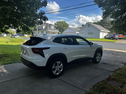 2024 Chevrolet Trax LS