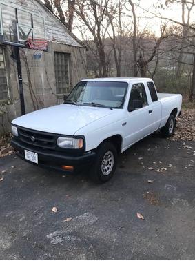 1994 Mazda B2300 Base