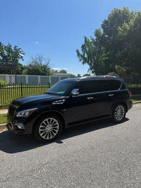 Black 2016 INFINITI QX80 Base