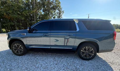 Blue 2025 GMC Yukon XL Elevation