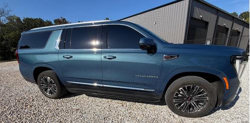 Blue 2025 GMC Yukon XL Elevation