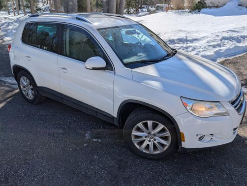 2009 Volkswagen Tiguan SEL