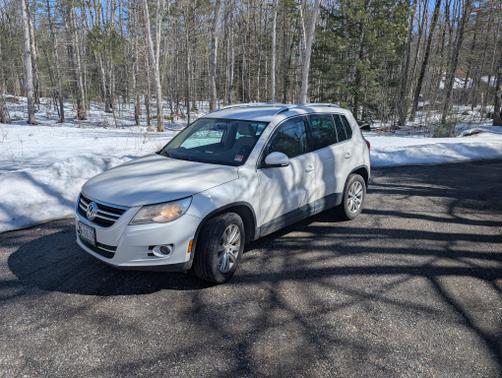2009 Volkswagen Tiguan SEL
