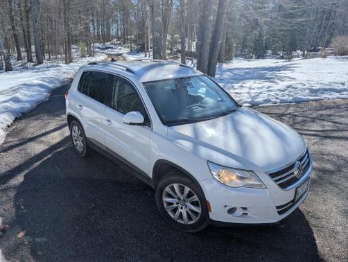 2009 Volkswagen Tiguan SEL