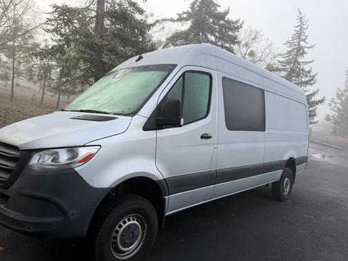 2019 Mercedes-Benz Sprinter 2500 High Roof