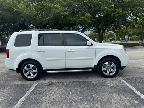 White 2013 Honda Pilot EX-L