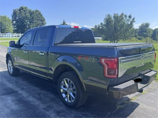 Blue 2016 Ford F-150 King Ranch