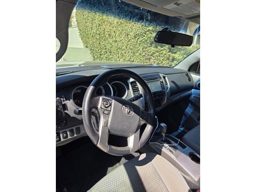 2014 Toyota Tacoma Base