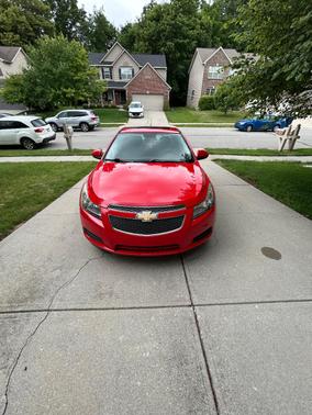 Red 2014 Chevrolet Cruze 1LT