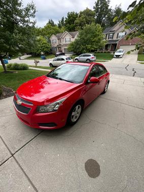 Red 2014 Chevrolet Cruze 1LT