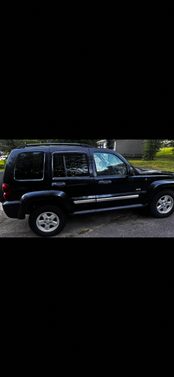 Black 2006 Jeep Liberty Sport
