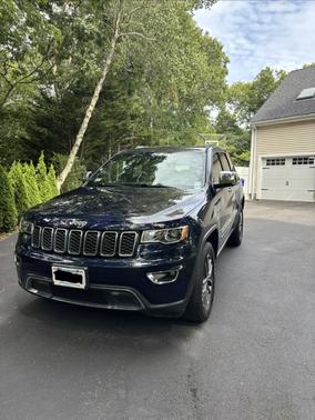 Blue 2018 Jeep Grand Cherokee Limited
