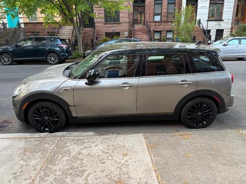 Gray 2016 MINI Clubman Cooper S