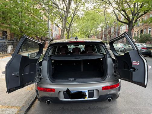 Gray 2016 MINI Clubman Cooper S