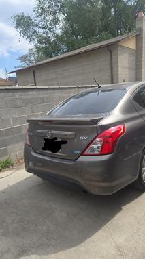 Gray 2016 Nissan Versa 1.6 SV